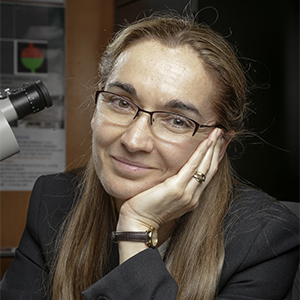 Eva Nogales